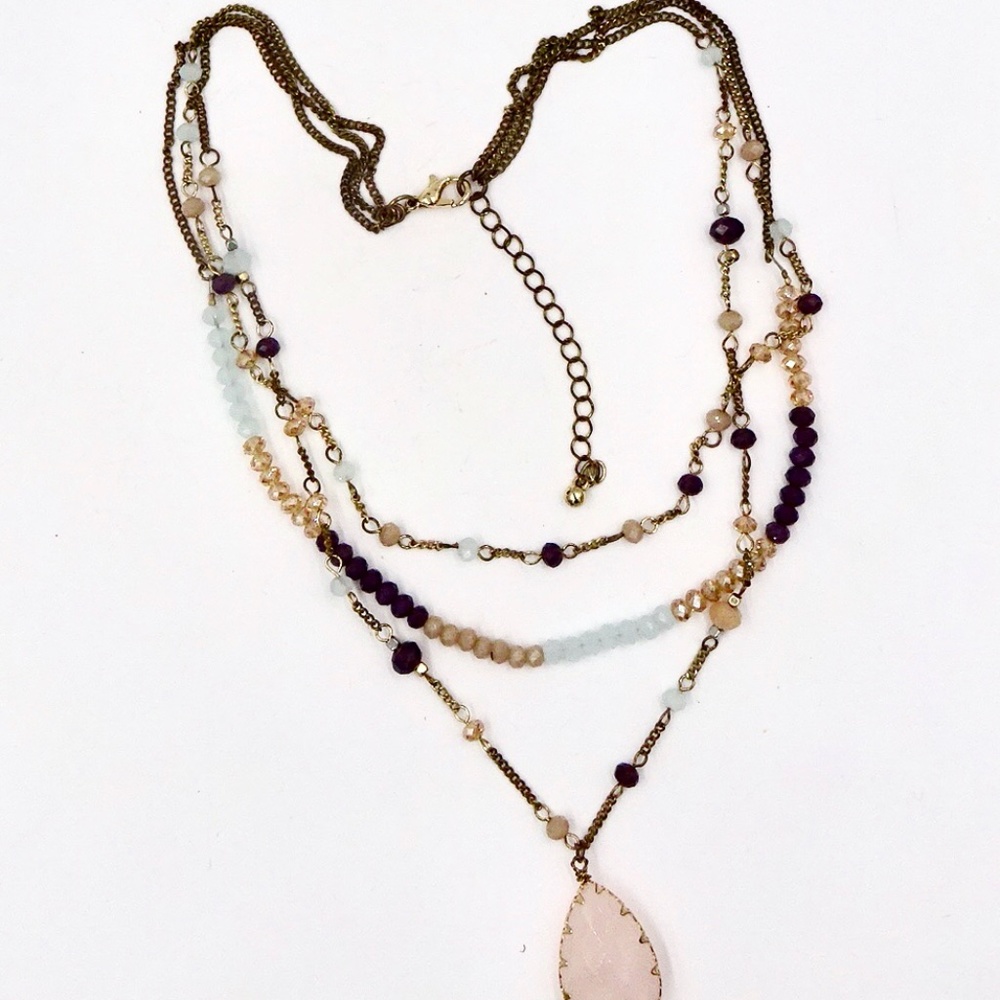 TRIPLE STRAND ROSE QUARTZ CRYSTAL DROP NECKLACE - Picture 5 of 7